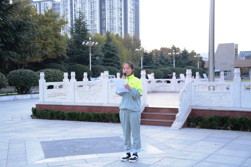 说明: DSC_7299_看图王.jpg