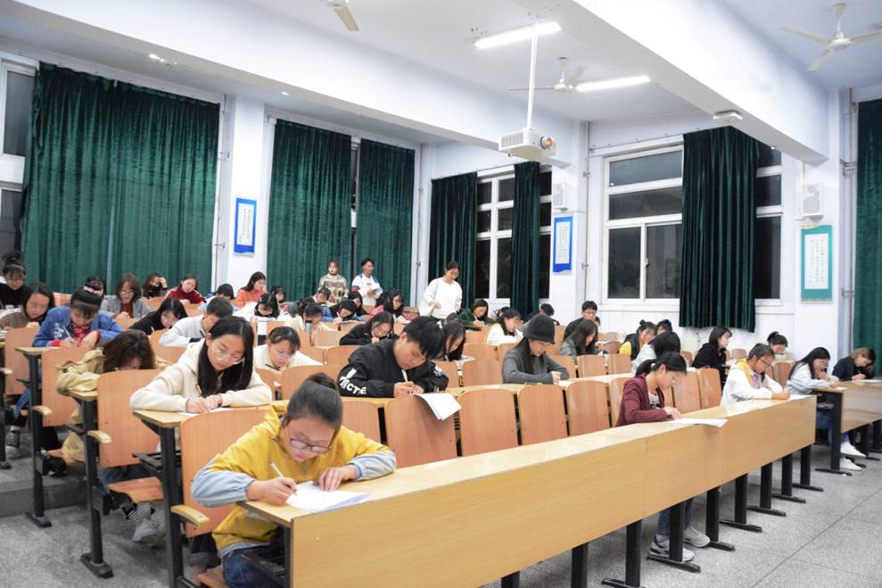 说明: DSC_7658_看图王.jpg